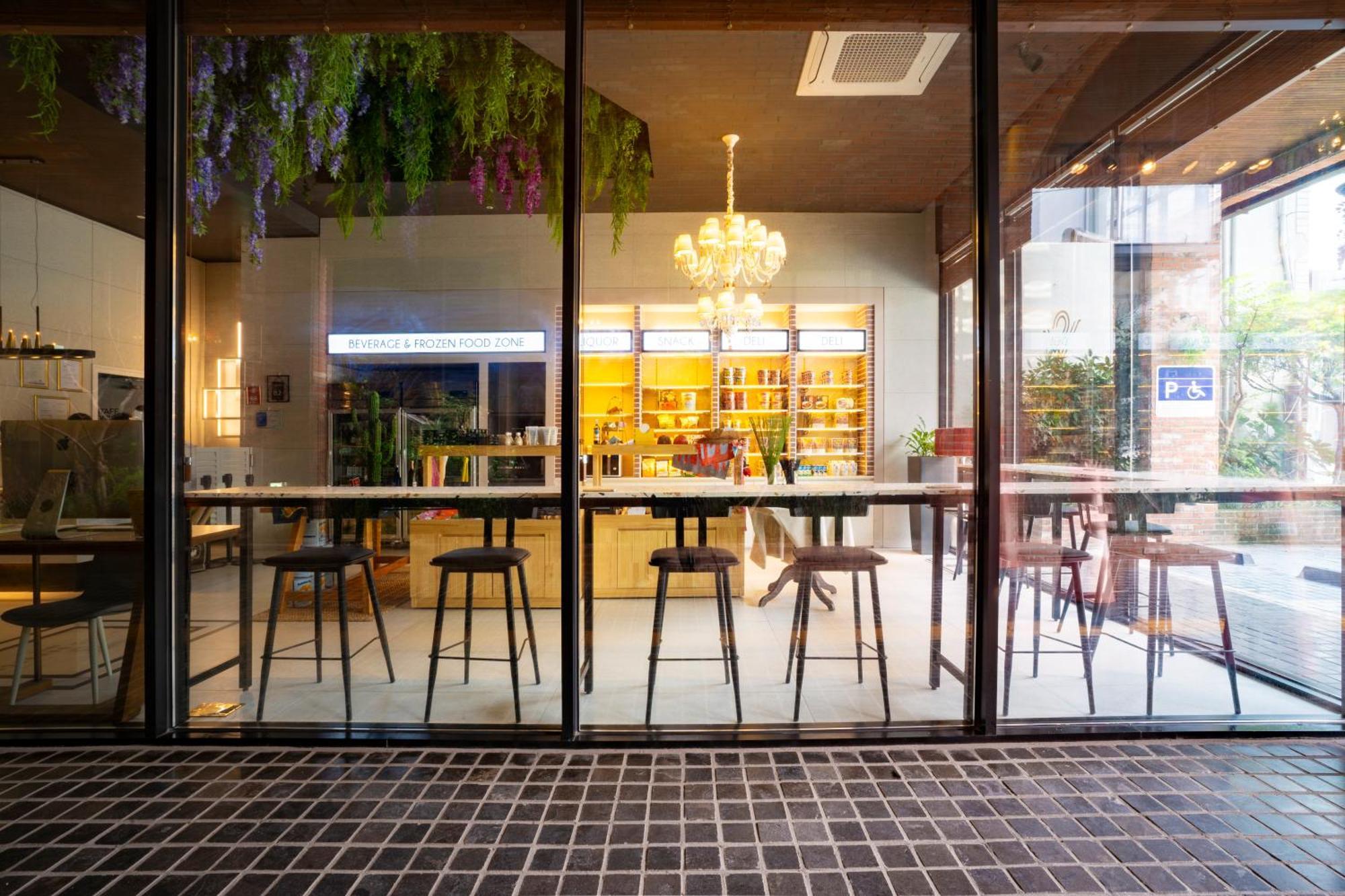 South Vandeco Hotel Puszan Kültér fotó