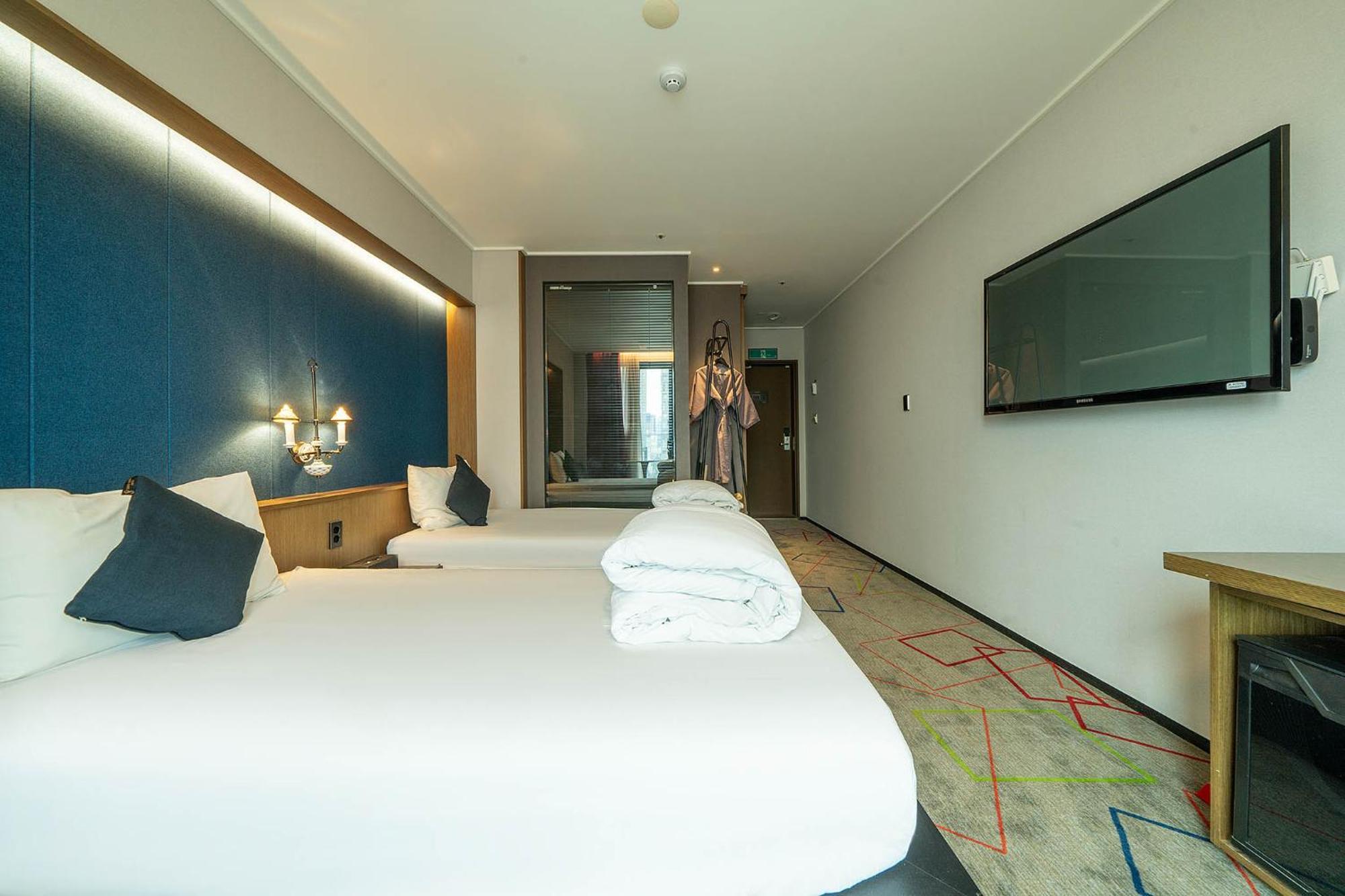 South Vandeco Hotel Puszan Kültér fotó